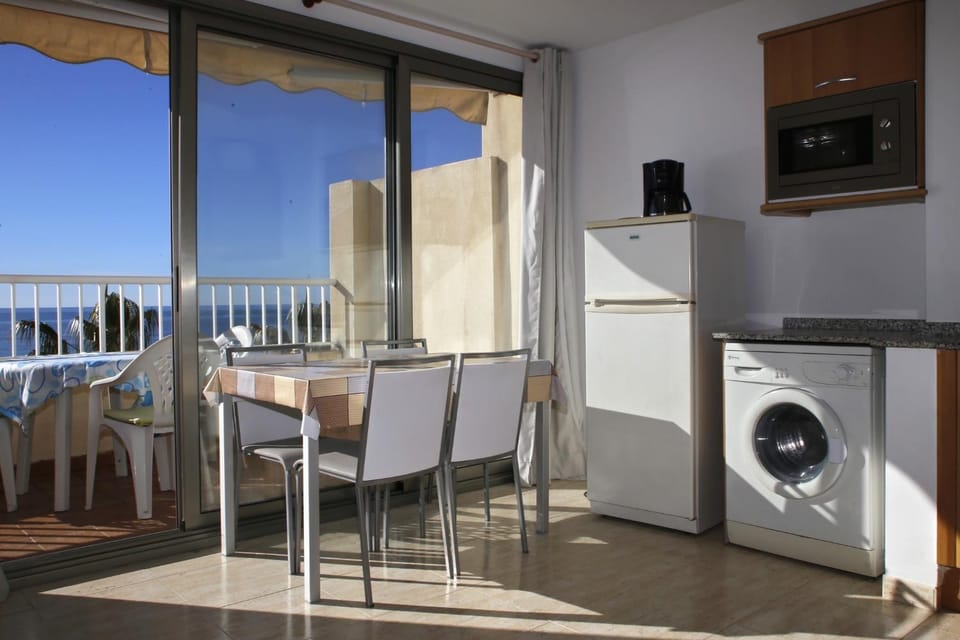 AT173 Baix a Mar Apartment in Torredembarra