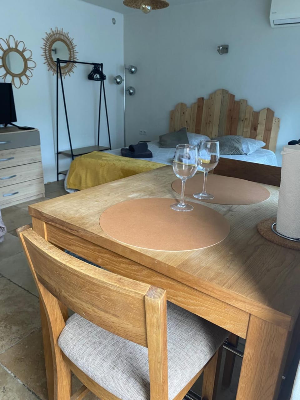 Studio La Source Claire Apartment in L'Isle-sur-la-Sorgue