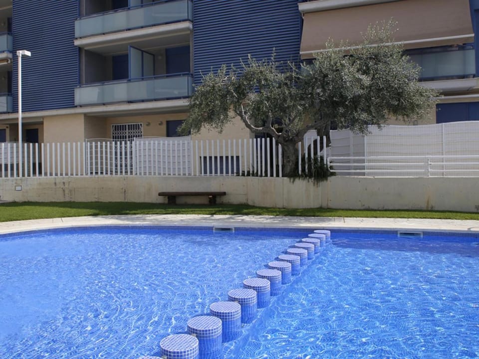 AT259 Muy bien equipado y con piscina, playa a 200m Apartment in Torredembarra