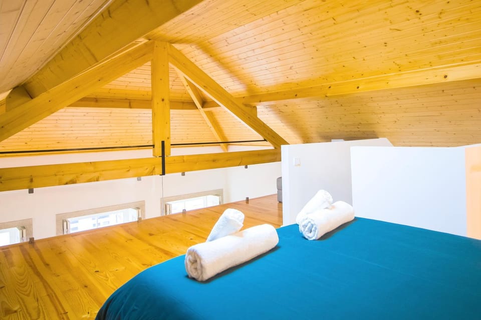 Bed, View (from property/room), Photo of the whole room, Bedroom, towels