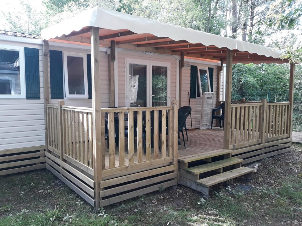 Mobil-Home climatisé 6p Lac de Mimizan-Aureilhan Rivages des Landes 4 étoiles Campground/ 
RV Resort in Mimizan