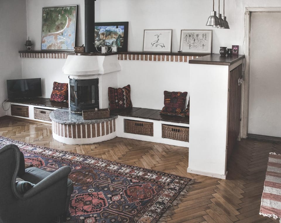 Communal lounge/ TV room, Living room