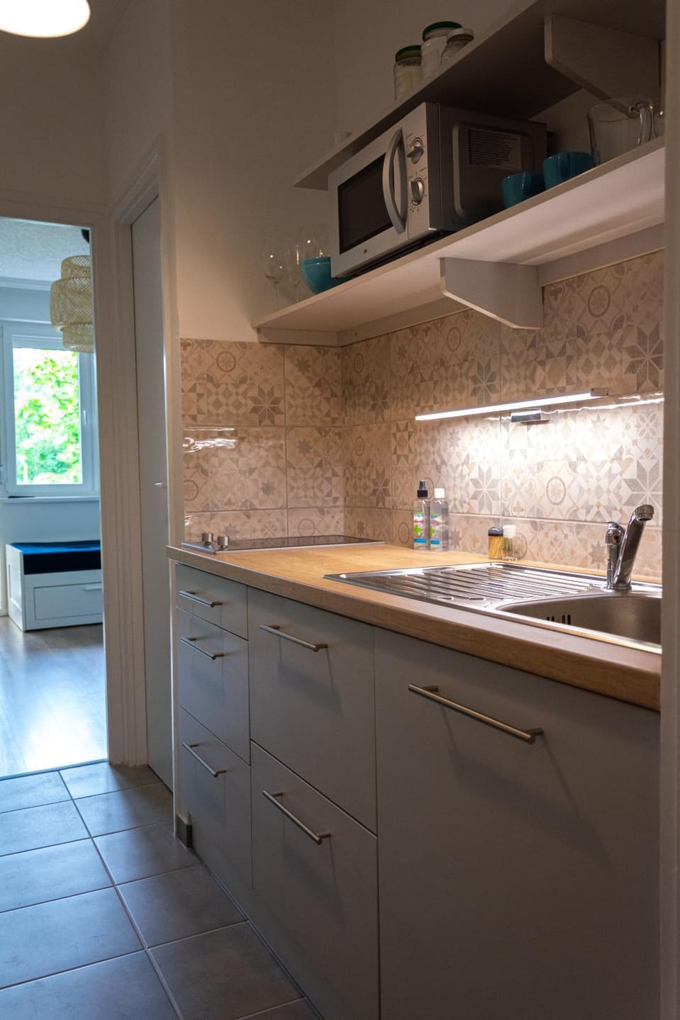 Kitchen or kitchenette