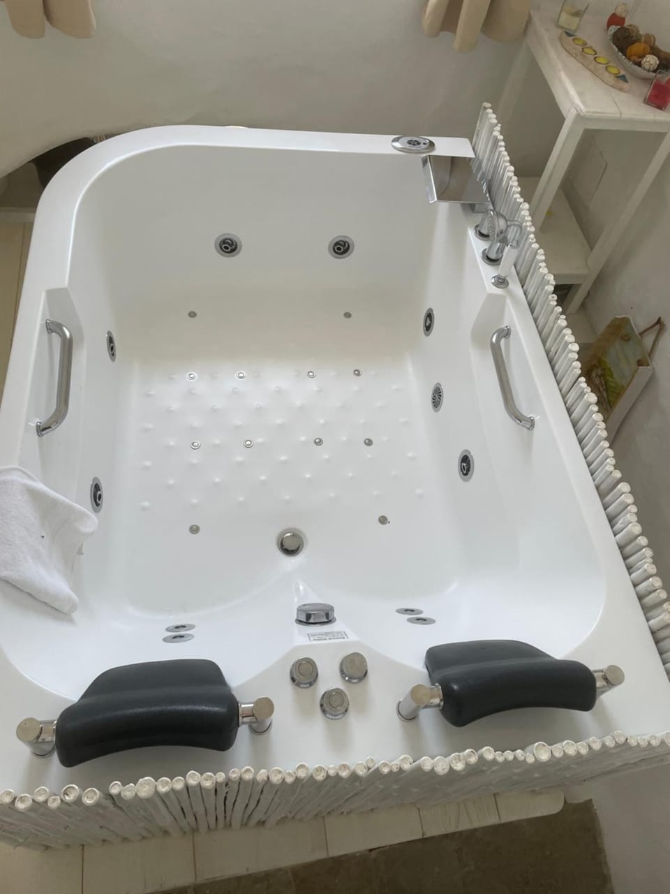 Belgodere di Mezzavia Apartments Bed and Breakfast in Lacco Ameno