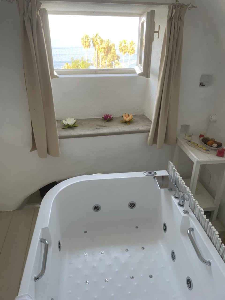 Belgodere di Mezzavia Apartments Bed and Breakfast in Lacco Ameno