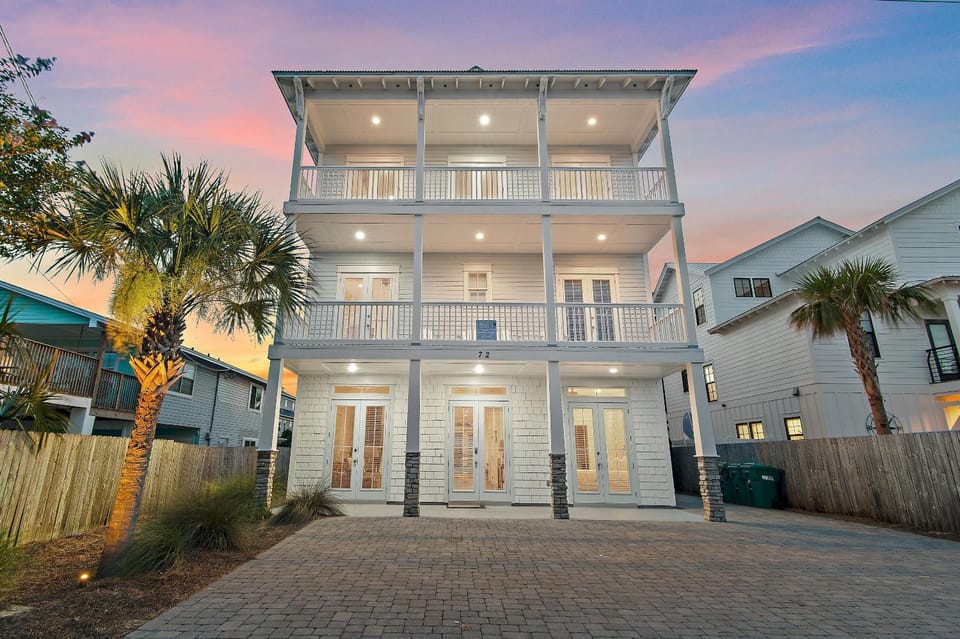 TexaBama Breeze House in Destin