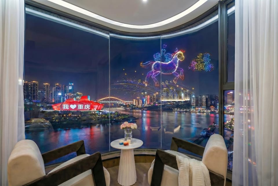 Baihong Drone Show River Merge View Suite -Hongyacave Apartment in China