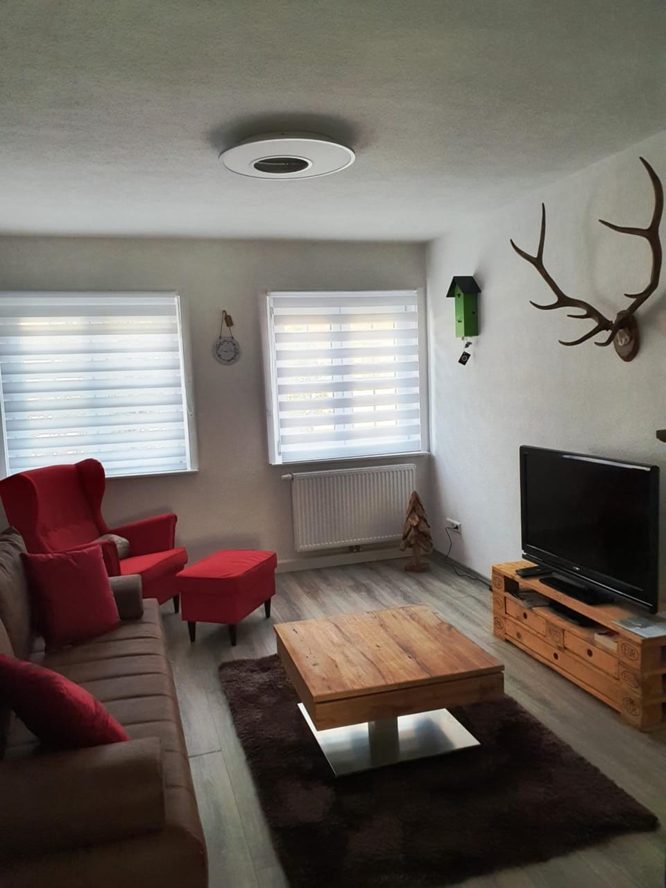 TV and multimedia, Living room, Seating area