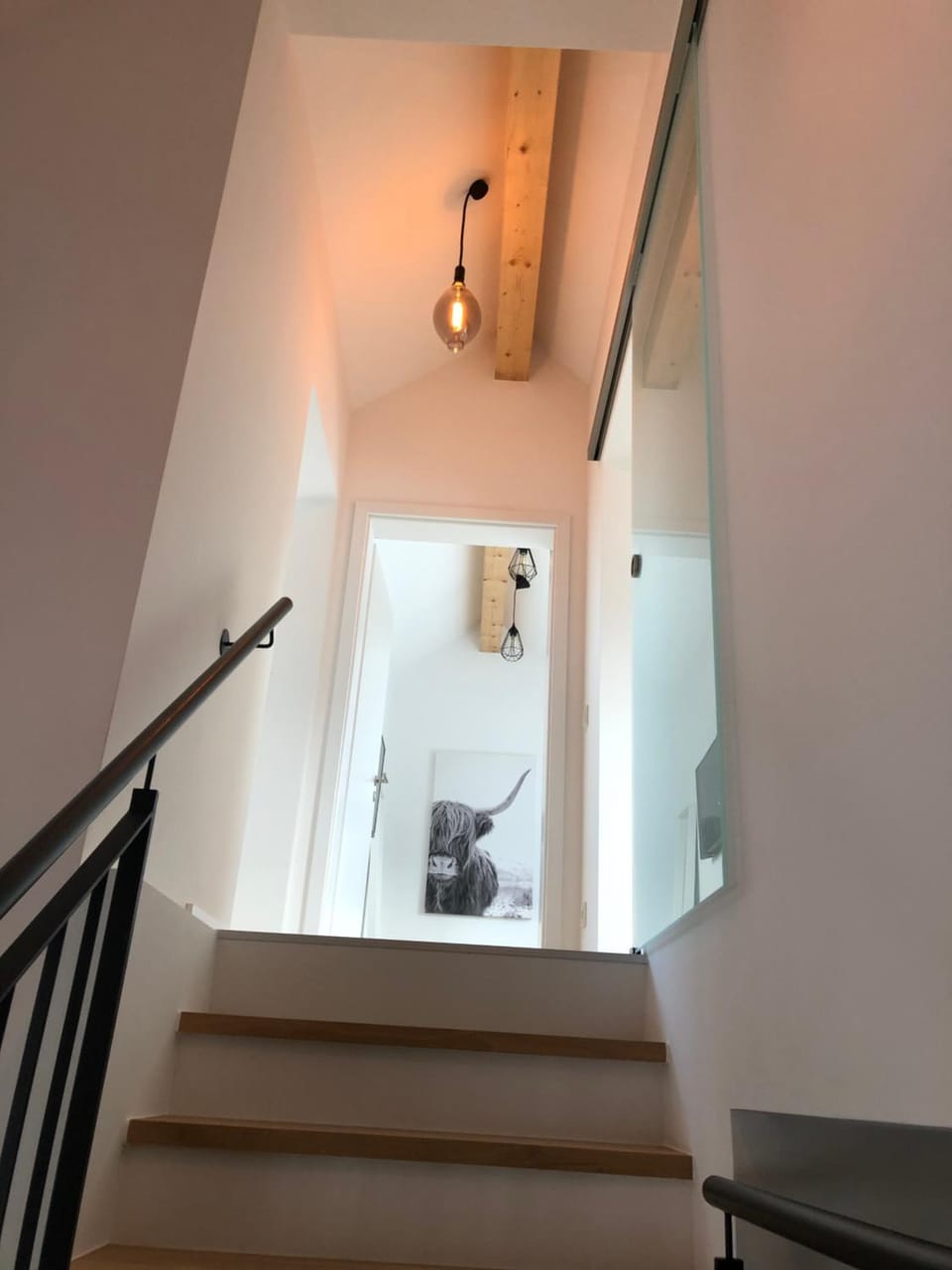 BEe HOME - Urlaubs und Business Loft Apartment in Limburg (province)