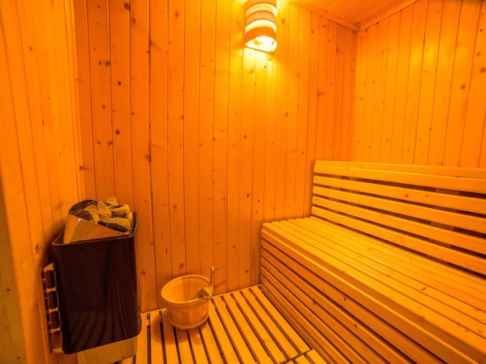 Sauna, Spa and wellness centre/facilities