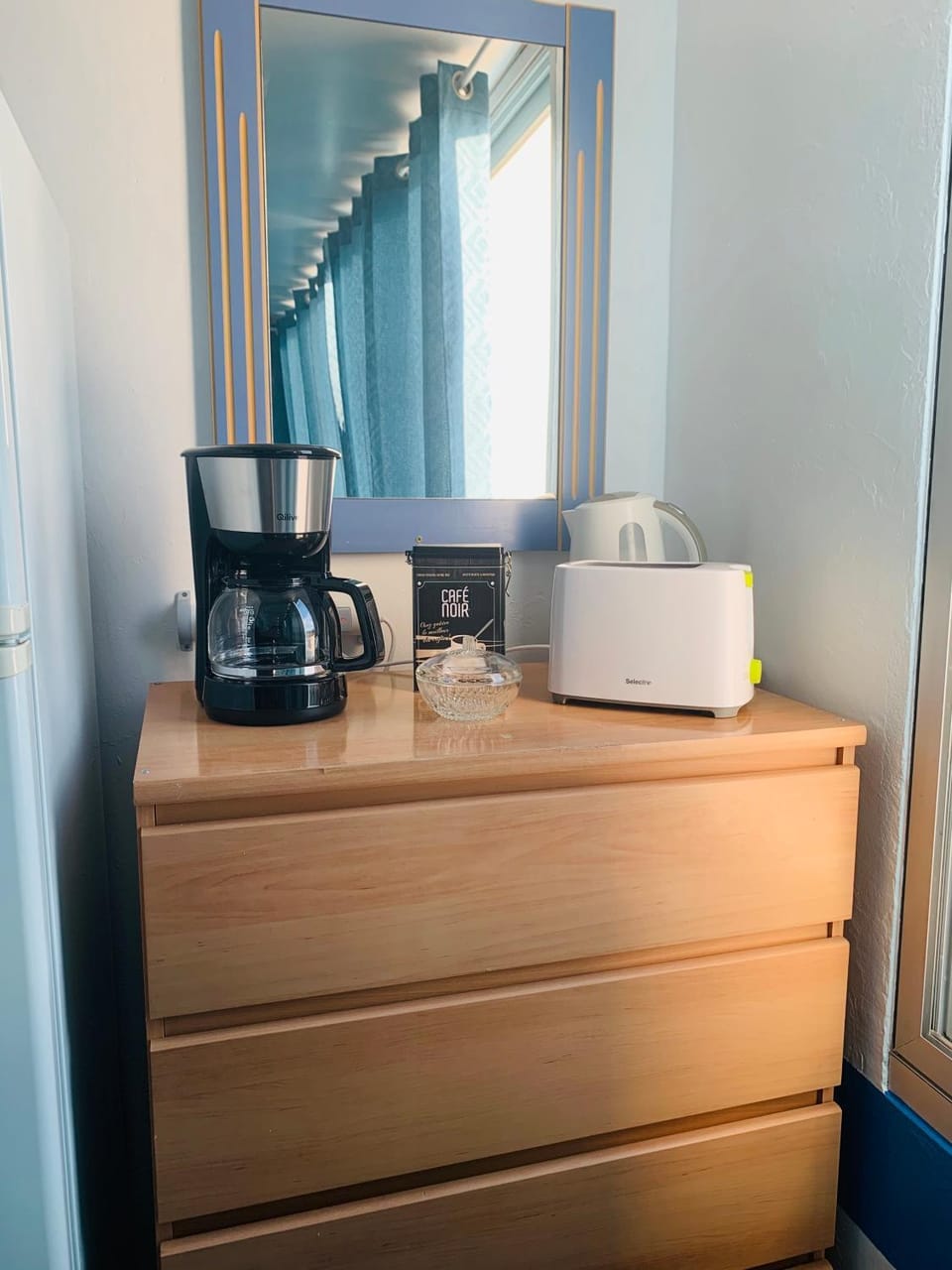 Coffee/tea facilities