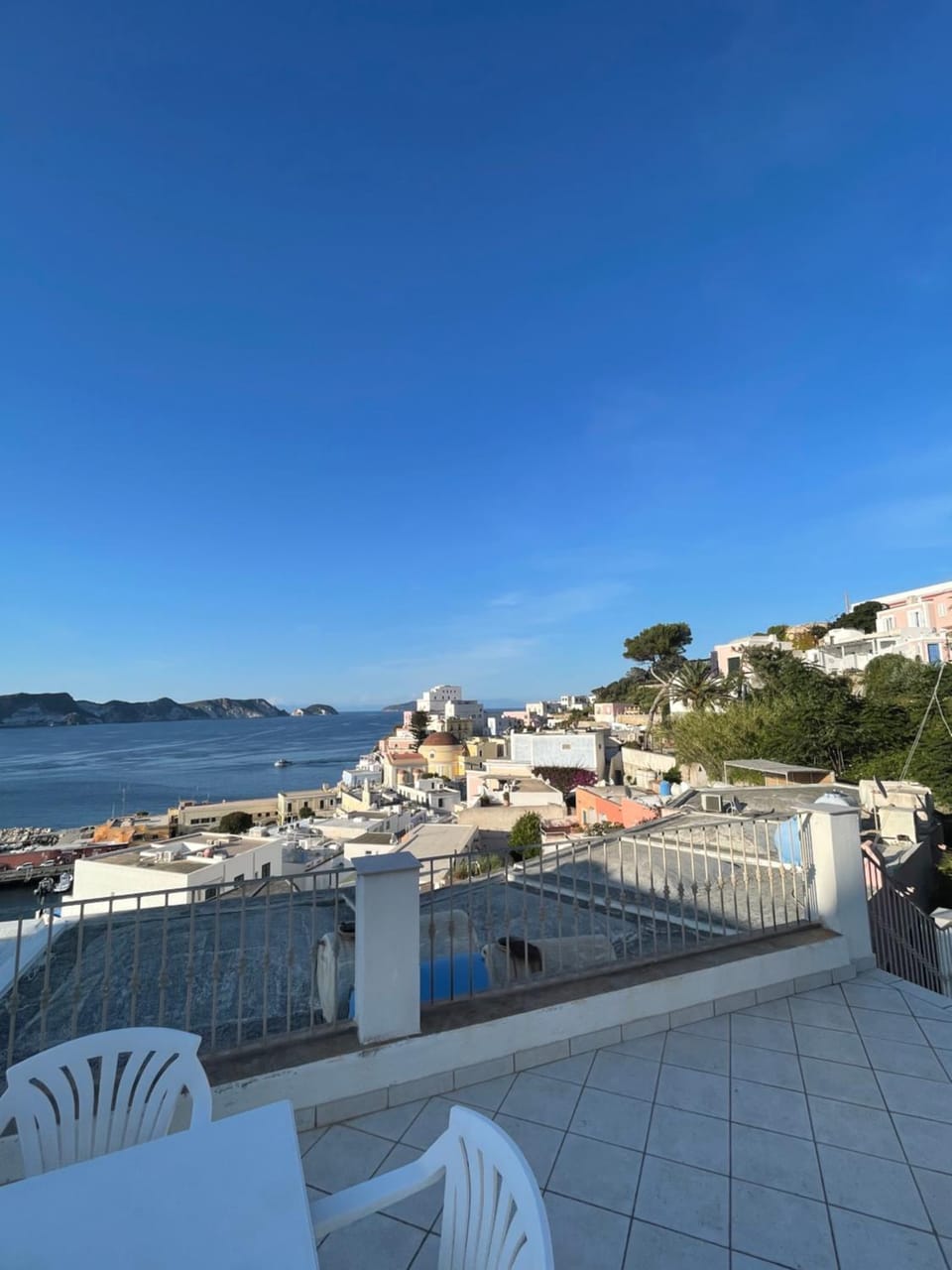 Agenzia Isotur CICLAMINO Apartment in Ponza