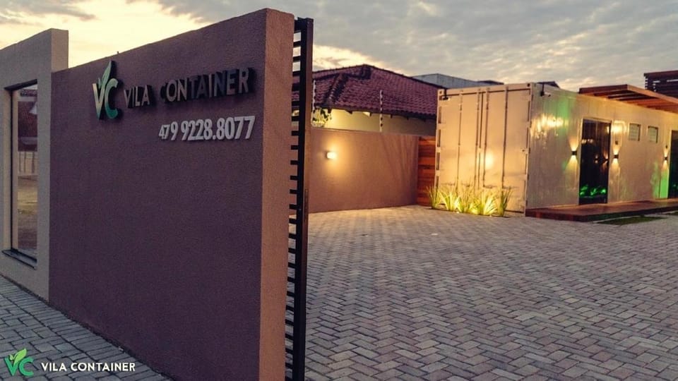 Vila Container Bed and Breakfast in Penha
