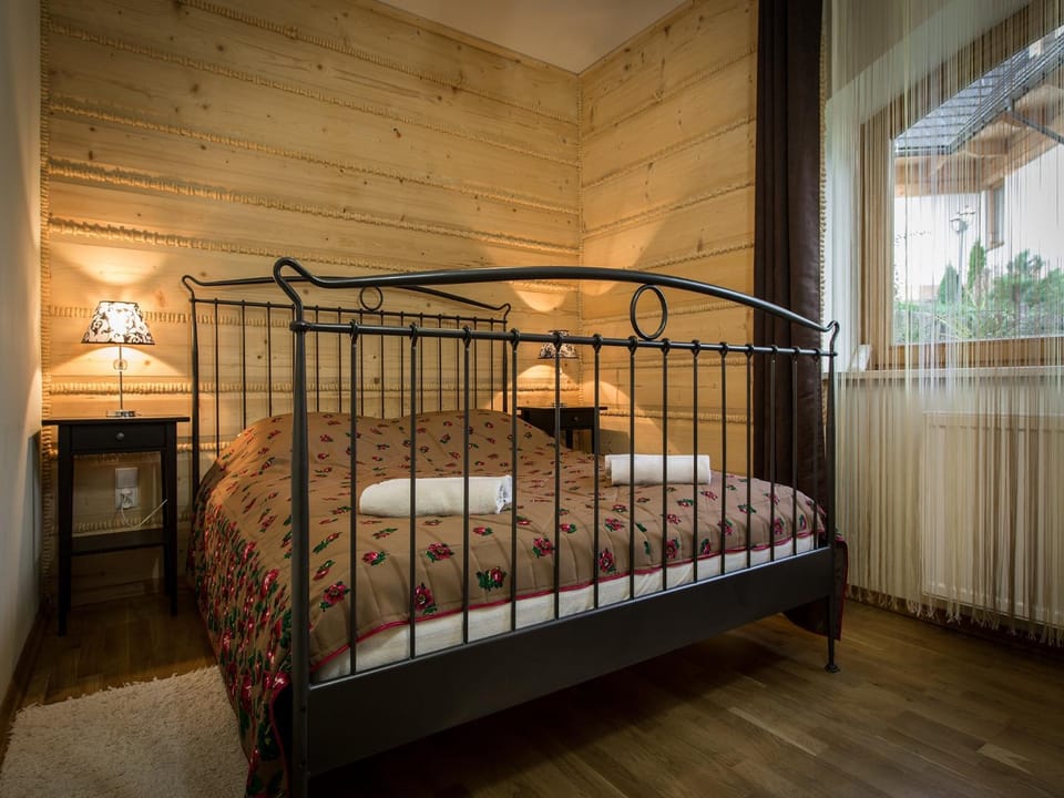 Bed, Decorative detail, Bedroom