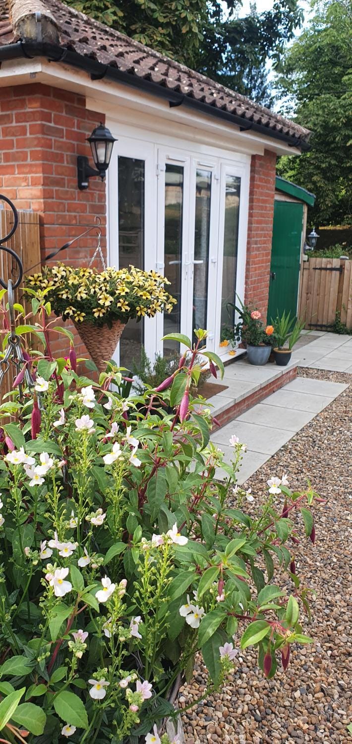 Garden rest Apartment in South Norfolk District