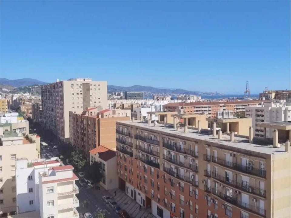 Bird's eye view, Street view, Location