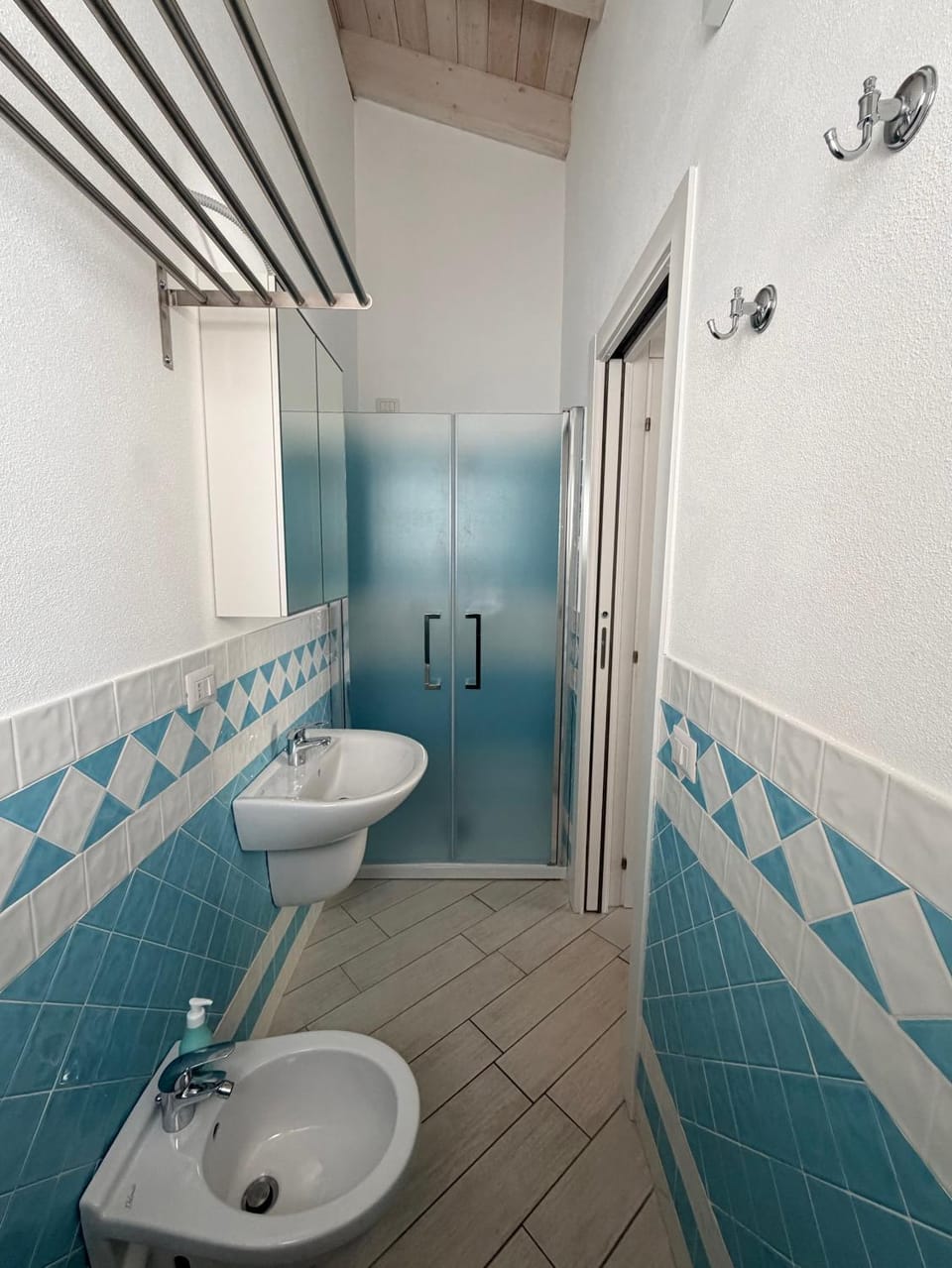 Shower, Bathroom, bidet