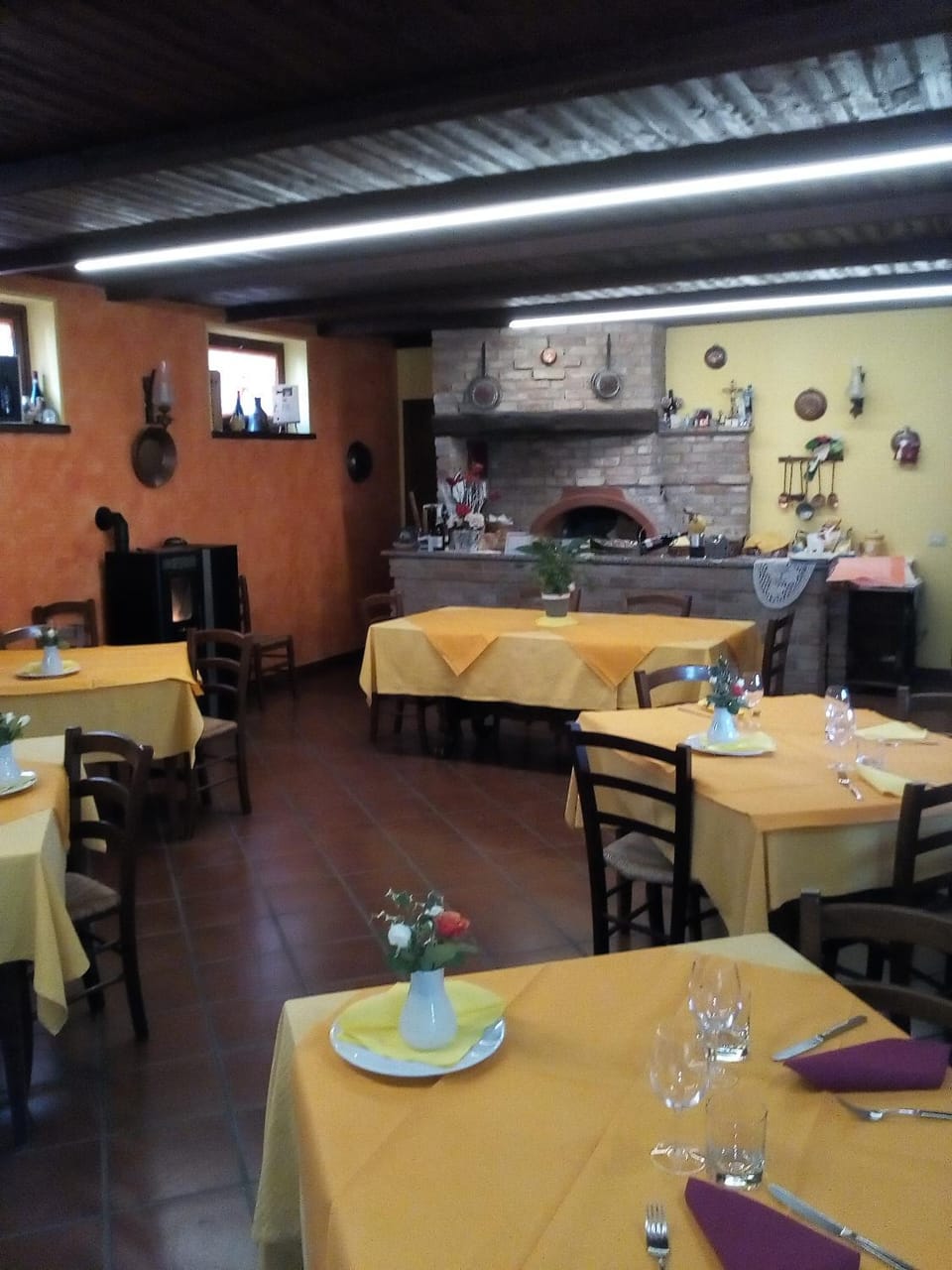 Dining area, Italian breakfast