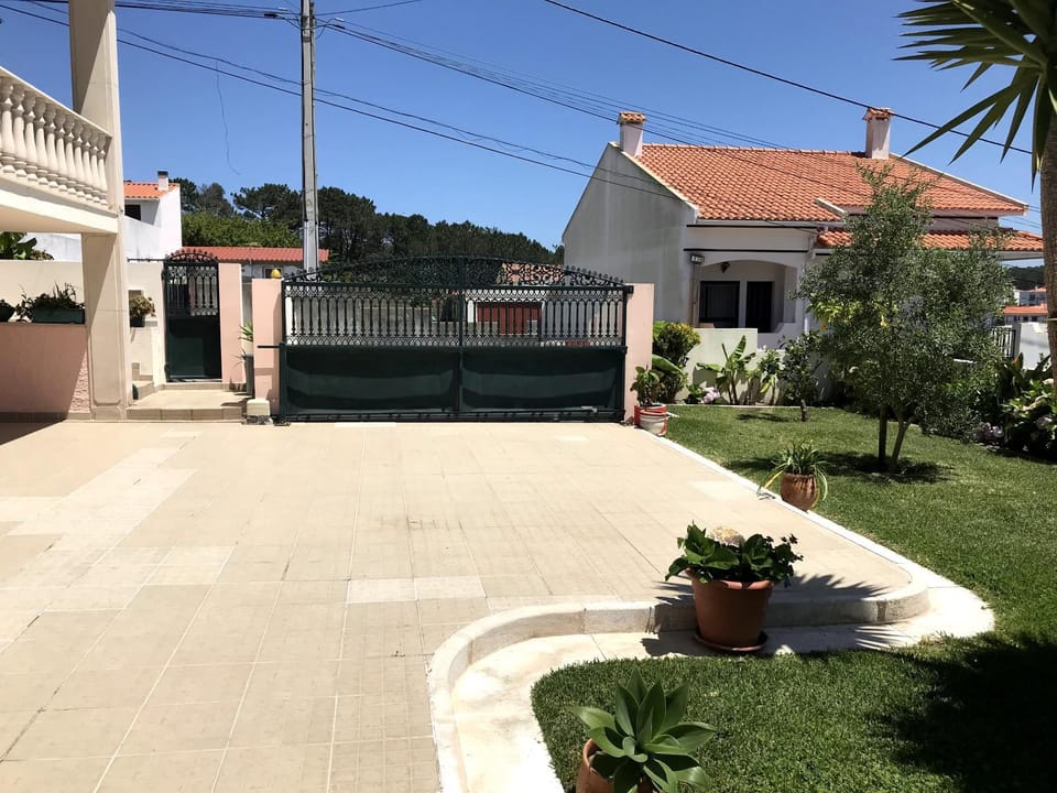 Caroça House House in Nazaré