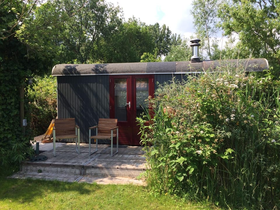 Property building, Garden