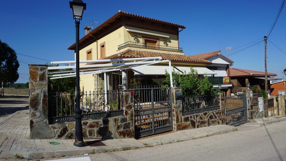chalet relax luxury House in Community of Madrid
