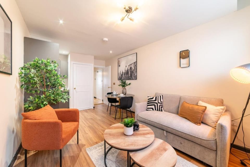 LS1 - Luxury City Centre Apartments Leeds Apartment in Leeds