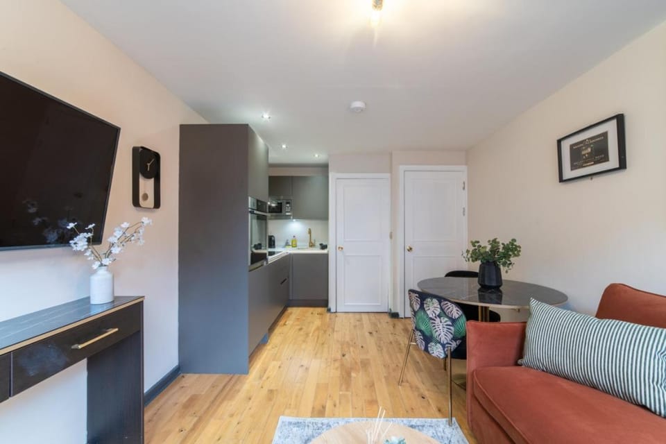 LS1 - Luxury City Centre Apartments Leeds Apartment in Leeds