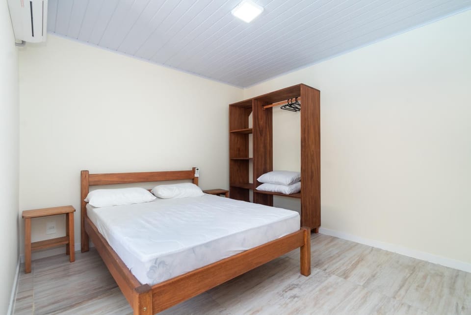 CASA FRANK COM PISCINA EM MARISCAL House in Bombinhas