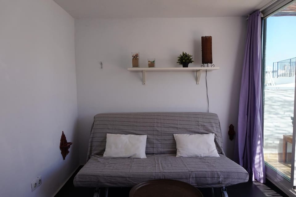 Bed, Balcony/Terrace, Living room