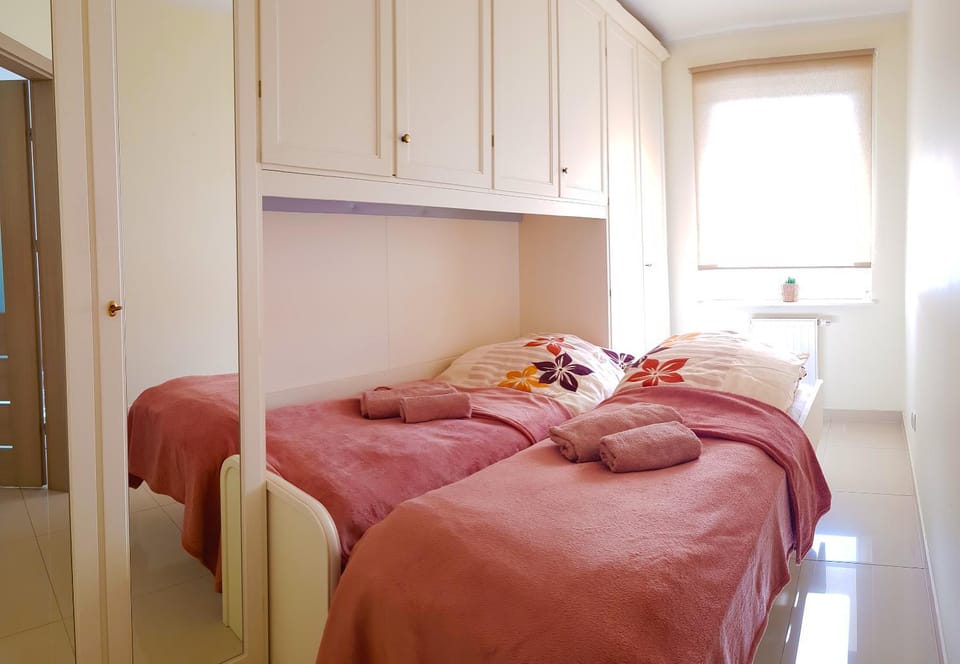 Słoneczny apartament w Jantarze Apartment in Pomeranian Voivodeship