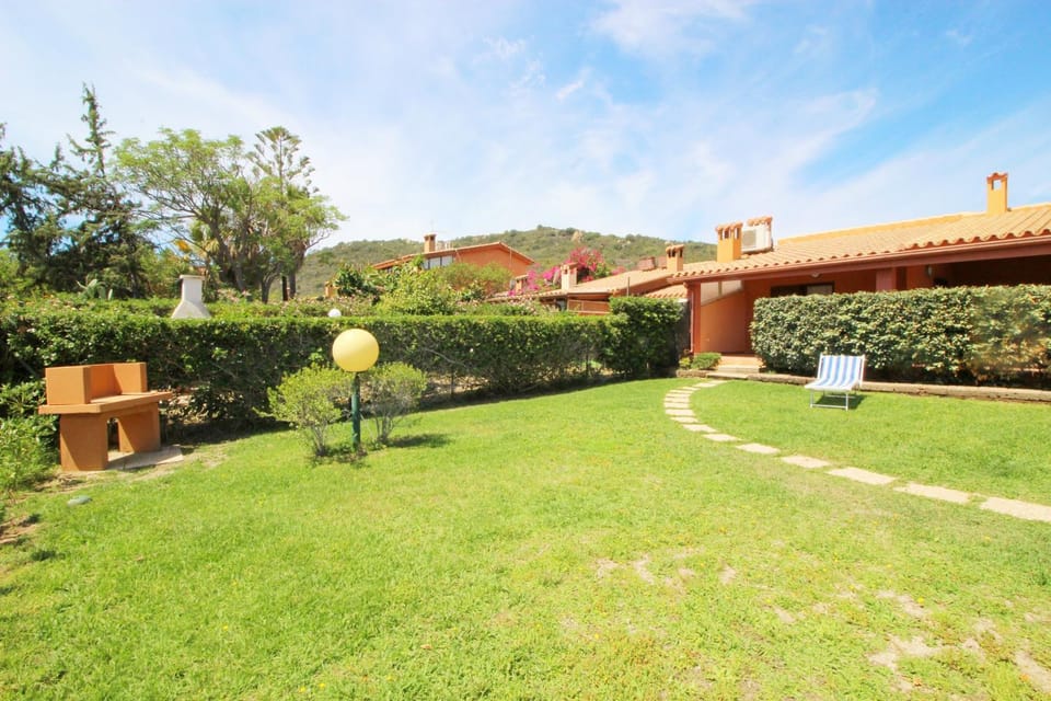 Property building, Garden