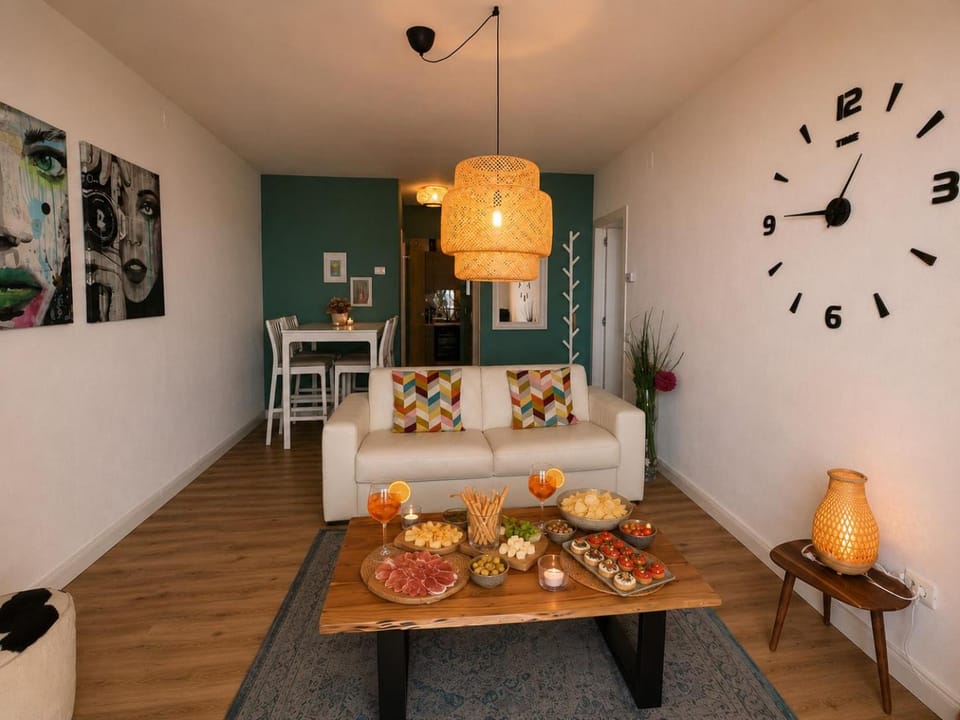 Communal lounge/ TV room, Living room