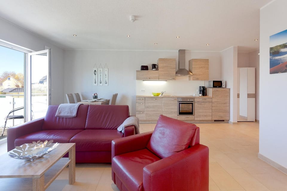 Kitchen or kitchenette, Living room, Seating area