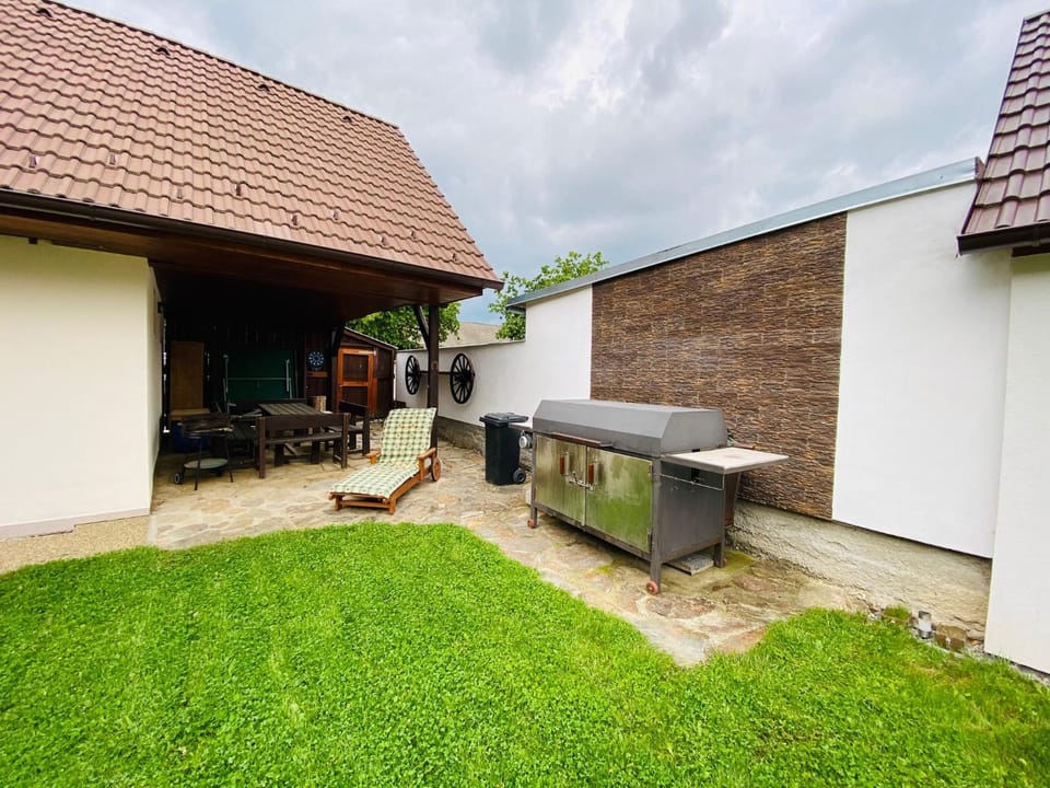 Facade/entrance, BBQ facilities, Darts, Garden