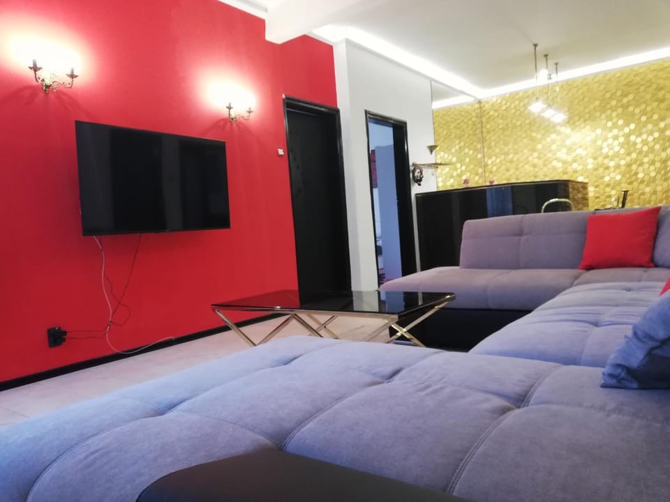 TOP CENTER spacious apartment with free parking Apartment in Sofia