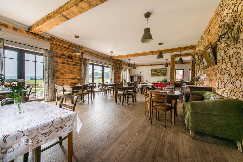 Food and drinks, Food