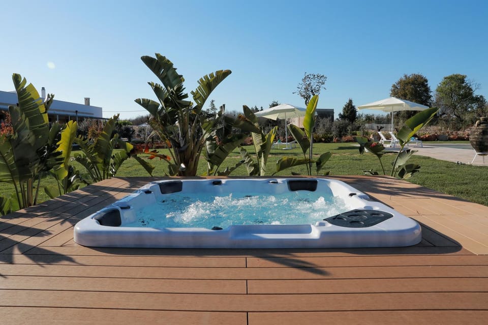 Garden, Swimming pool