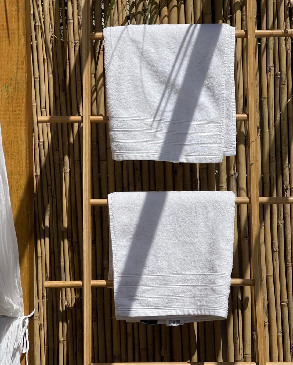 Roulotte de Florette Bed and Breakfast in French Riviera