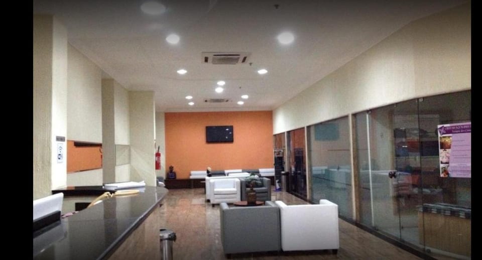 Boa Viagem Flat Recife 50 mts do MAR ! Portaria 24hs Apartment in Recife
