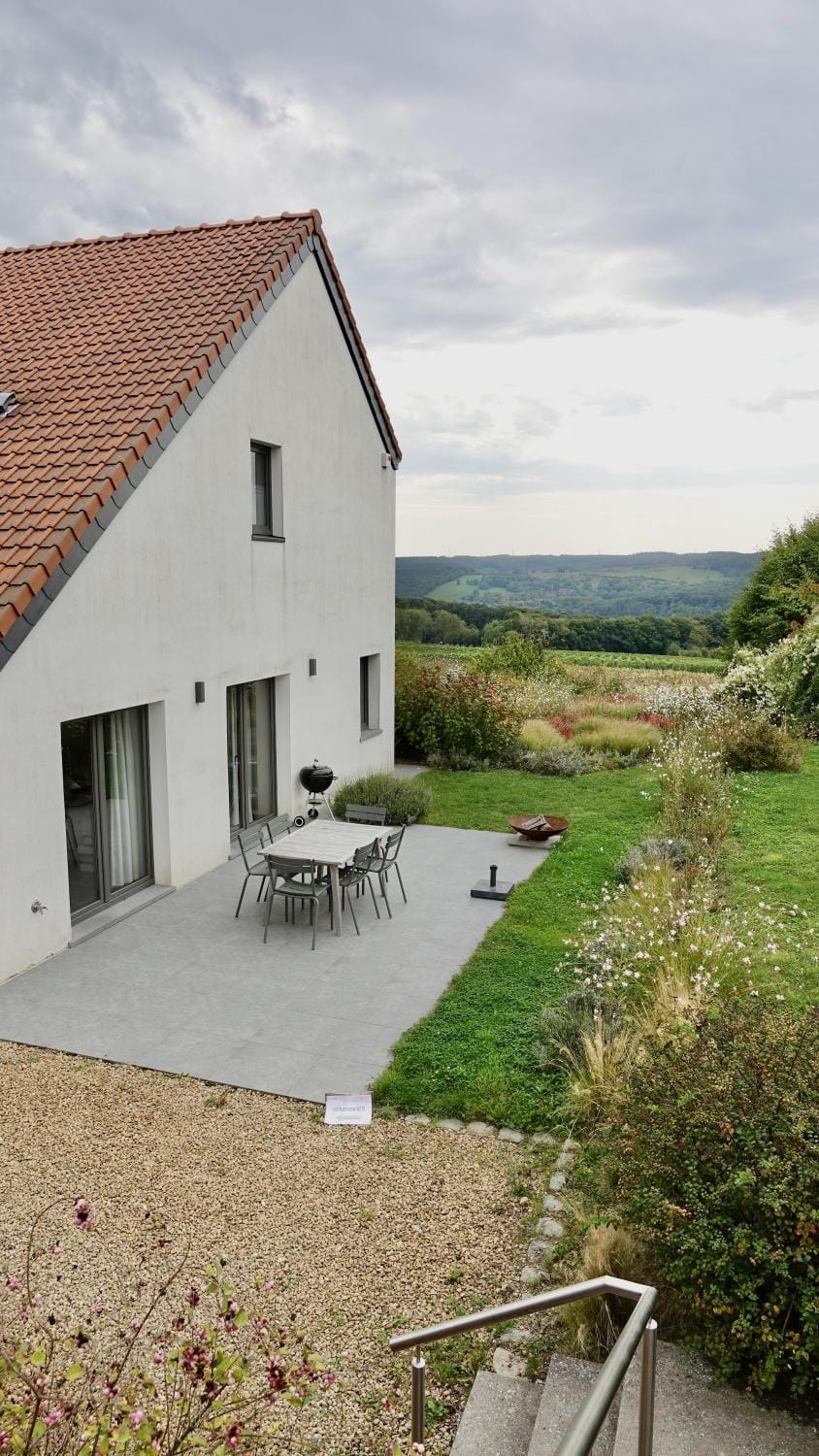 Property building, Patio, Facade/entrance, Garden, View (from property/room), Garden view
