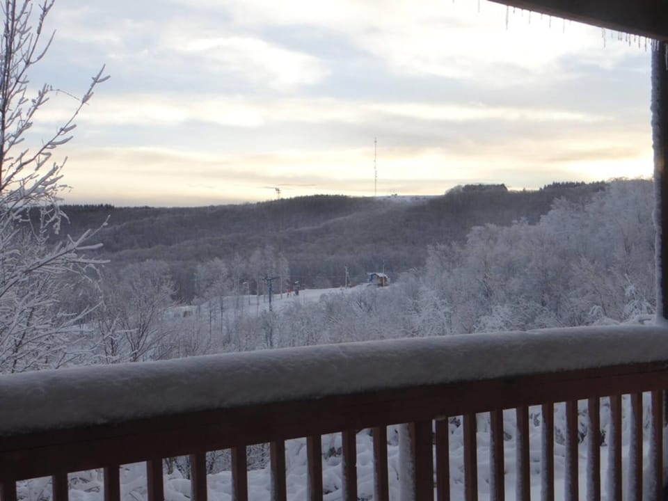 Property building, Balcony/Terrace