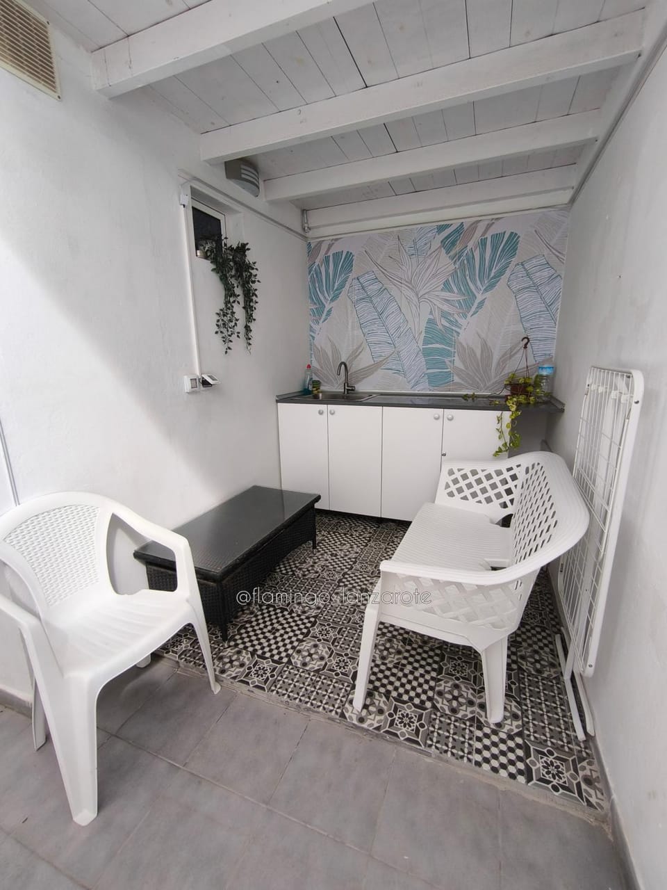Flamingo Suite with terrace and private bath by Flamingo House Apartment in Arrecife