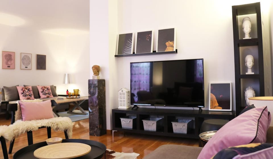TV and multimedia, Living room