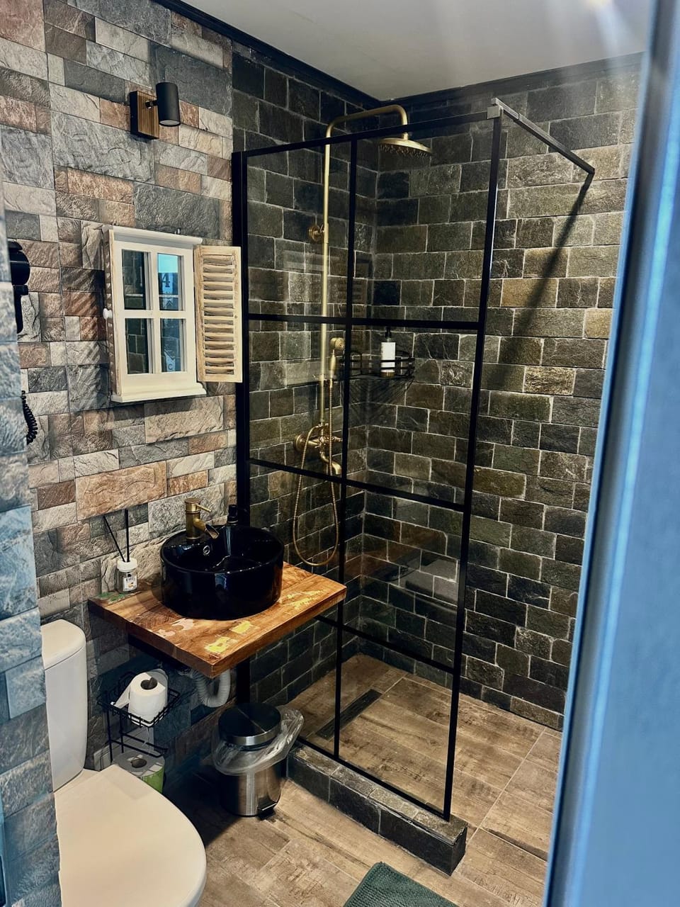 La Popasul Cerbului Bed and Breakfast in Romania