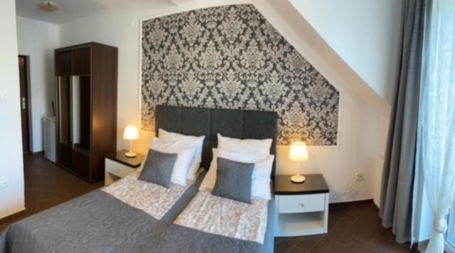 Dom Wczasowy IGUANA Bed and Breakfast in Pomeranian Voivodeship