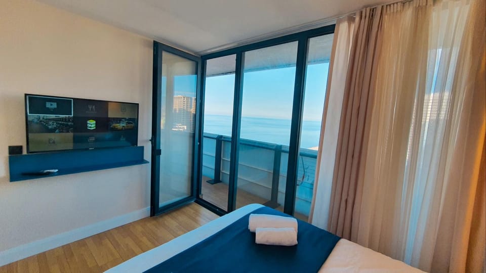 Bedroom, Sea view