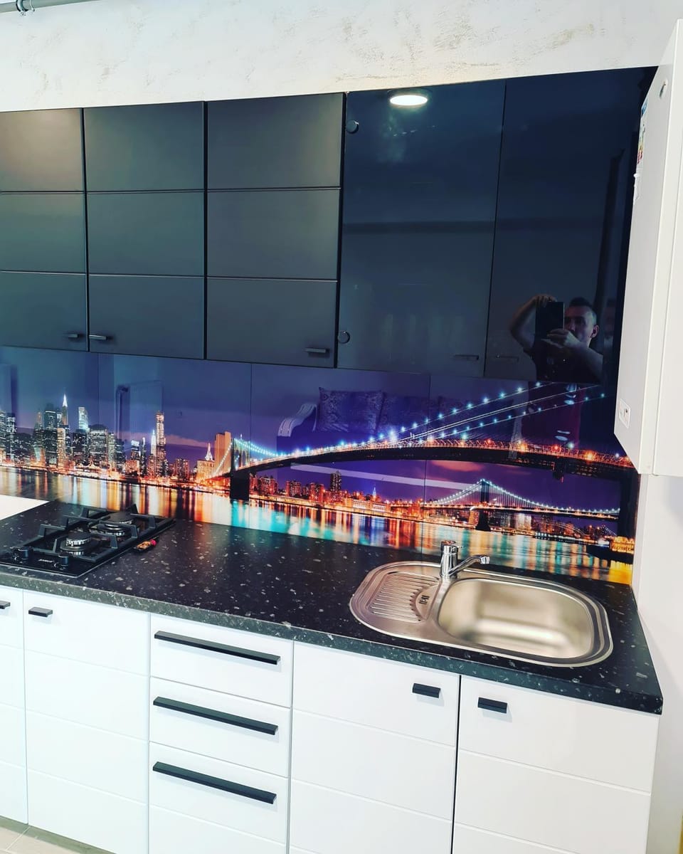 Kitchen or kitchenette, pet friendly, stove