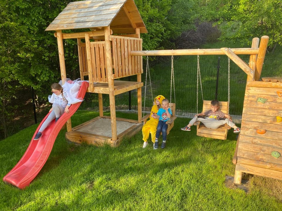 Spring, Day, People, Children play ground, Children play ground, Garden, Garden view, Area and facilities, children, group of guests