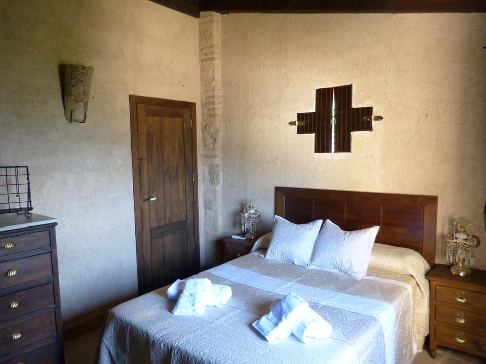 Casa Rural Castillo LA Iruela House in Sierra de Cazorla Comarca