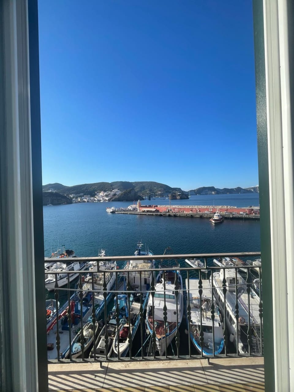 Agenzia Isotur LOCANDA NONNA GIULIA 31 VISTA MARE- Soppalcata Apartment in Ponza